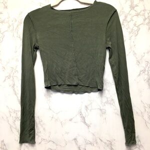 Zara Long Sleeve Crop Top Medium Green Stretch Fitted Casual Super Soft